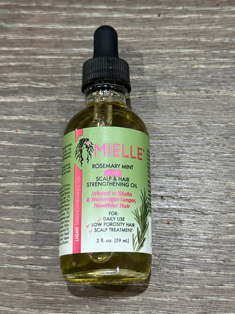 NWT Mielle Rosemary light Mint Scalp & Hair Strengthening Oil infused w Biotin